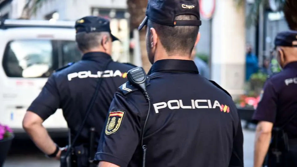 Curso de inglés para policia nacional